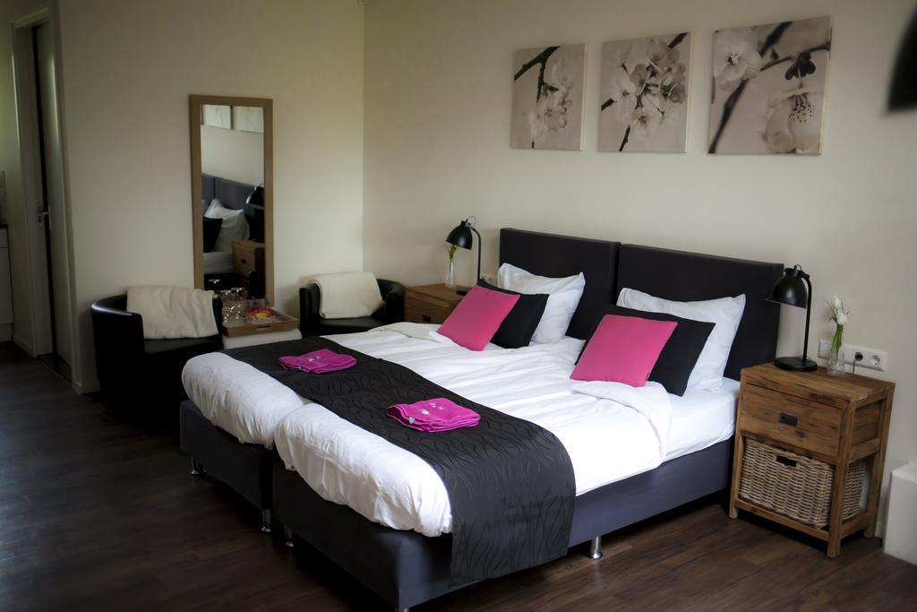 Rheezerstee Bed and Breakfast Εξωτερικό φωτογραφία